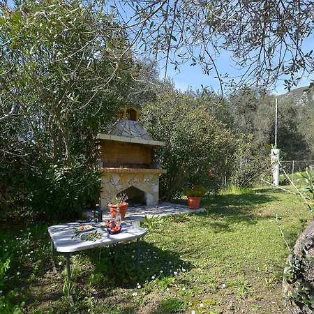 Evdokias Beach House Tatil Evi Ágios Matthaíos